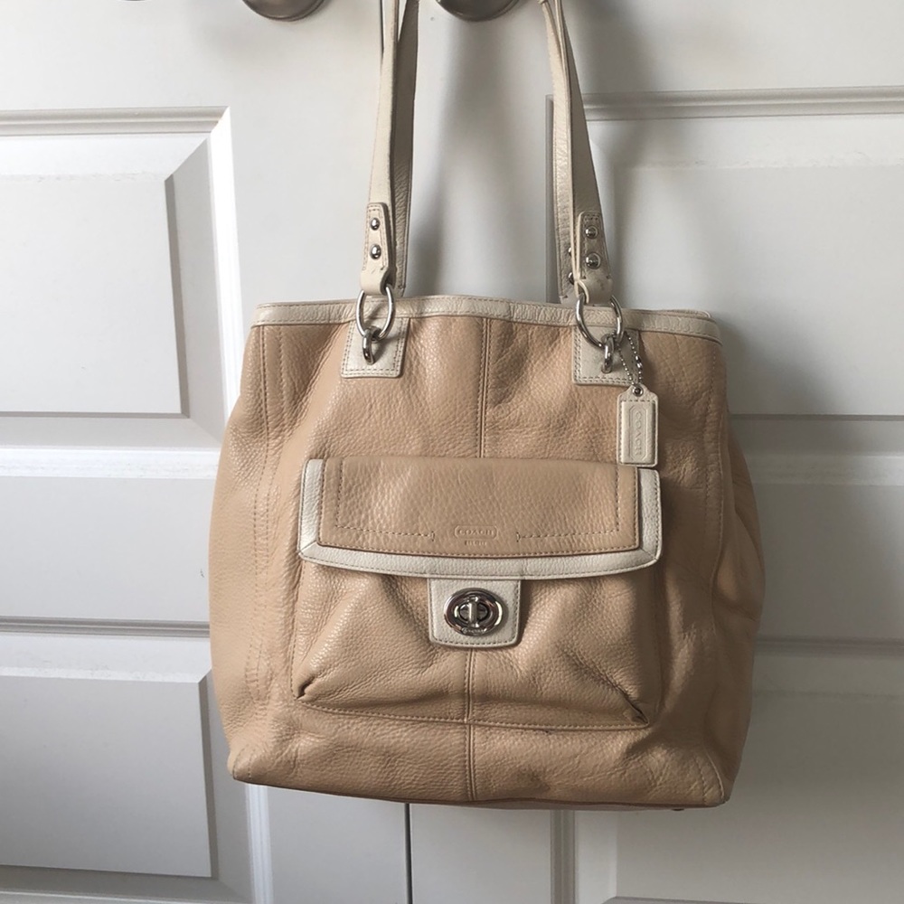 COACH tan/creme Penelope leather tote purse